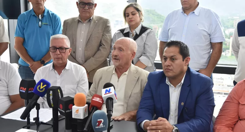 Reactivan Consejo Nacional del Transporte de Carga de Venezuela ante graves problemas del sector